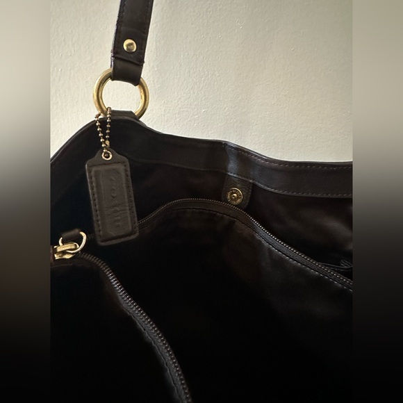 Vintage Leather Coach purse - Picture 10 of 13